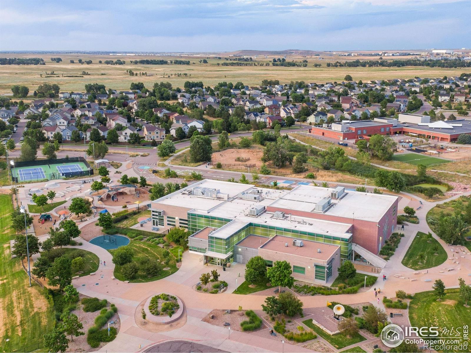 MLS Image #38 for 18266 e 51st avenue,denver, Colorado
