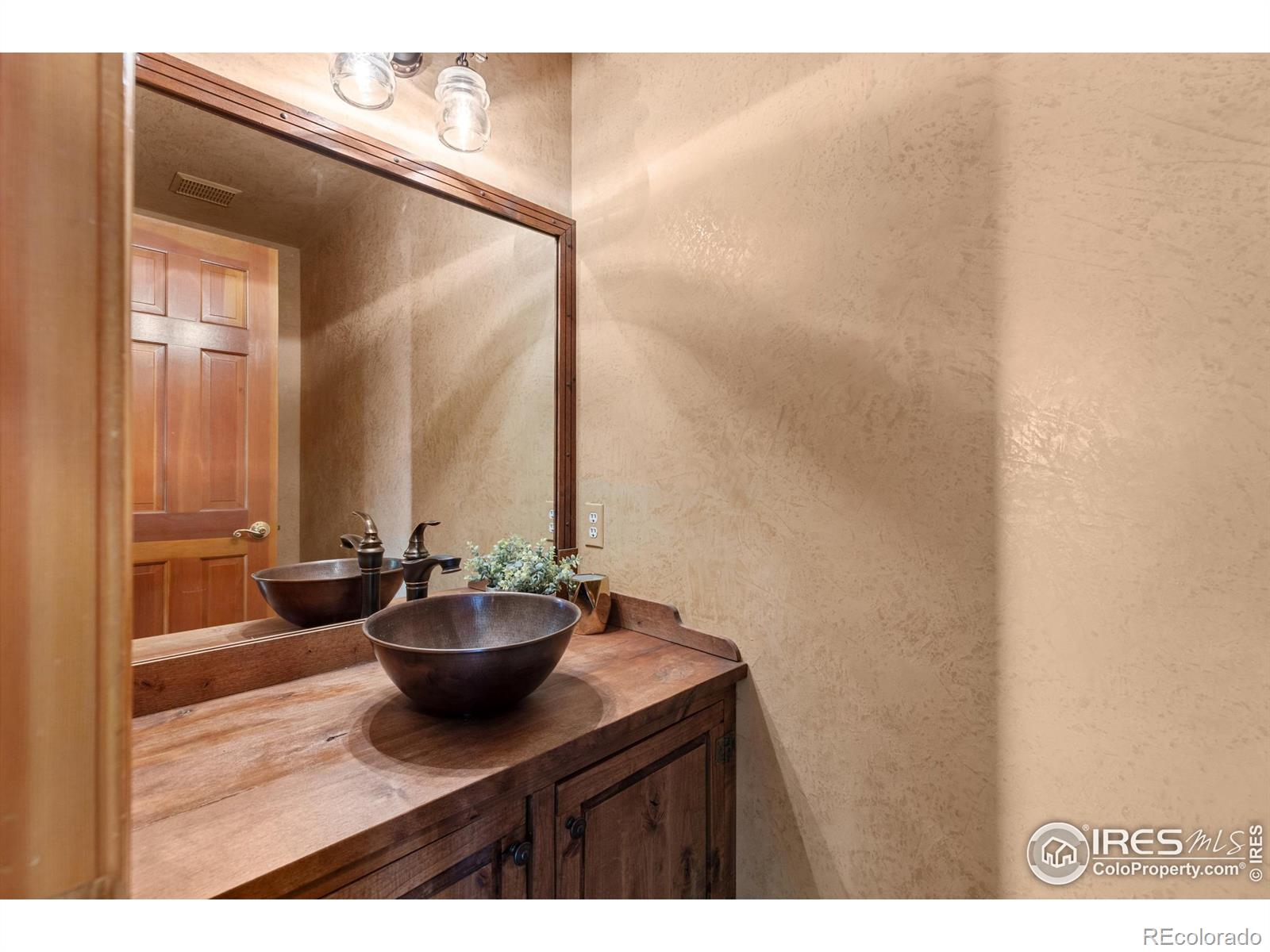 MLS Image #23 for 5562  high country court,boulder, Colorado