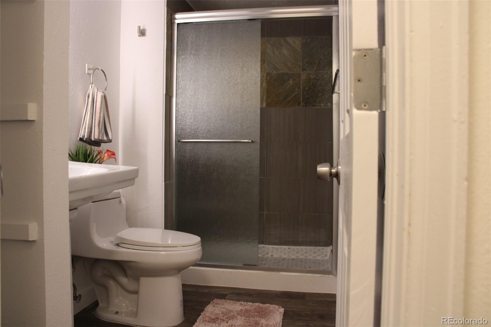 MLS Image #9 for 5109  columbus way,denver, Colorado