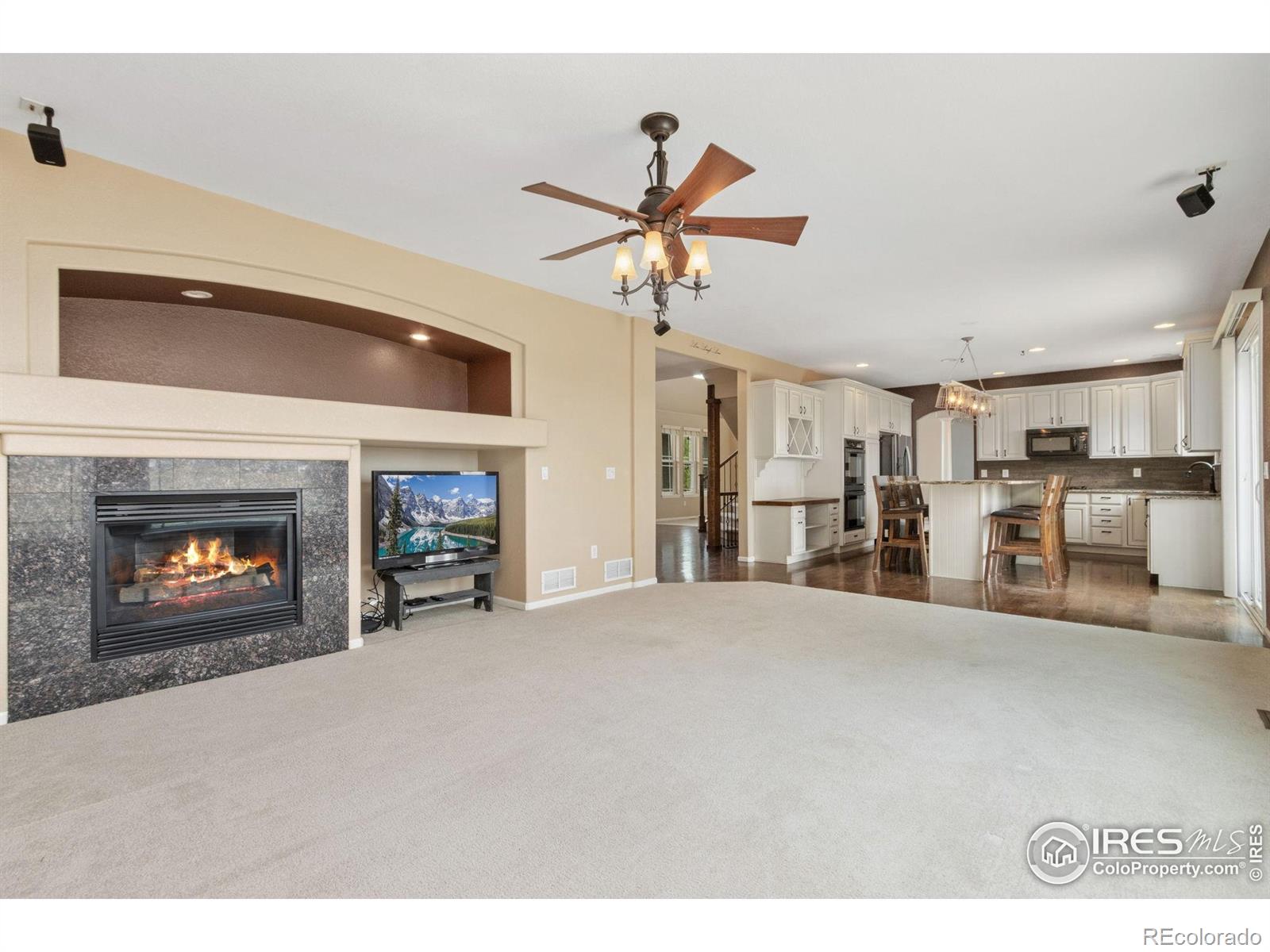 MLS Image #11 for 8884  longs peak circle,windsor, Colorado