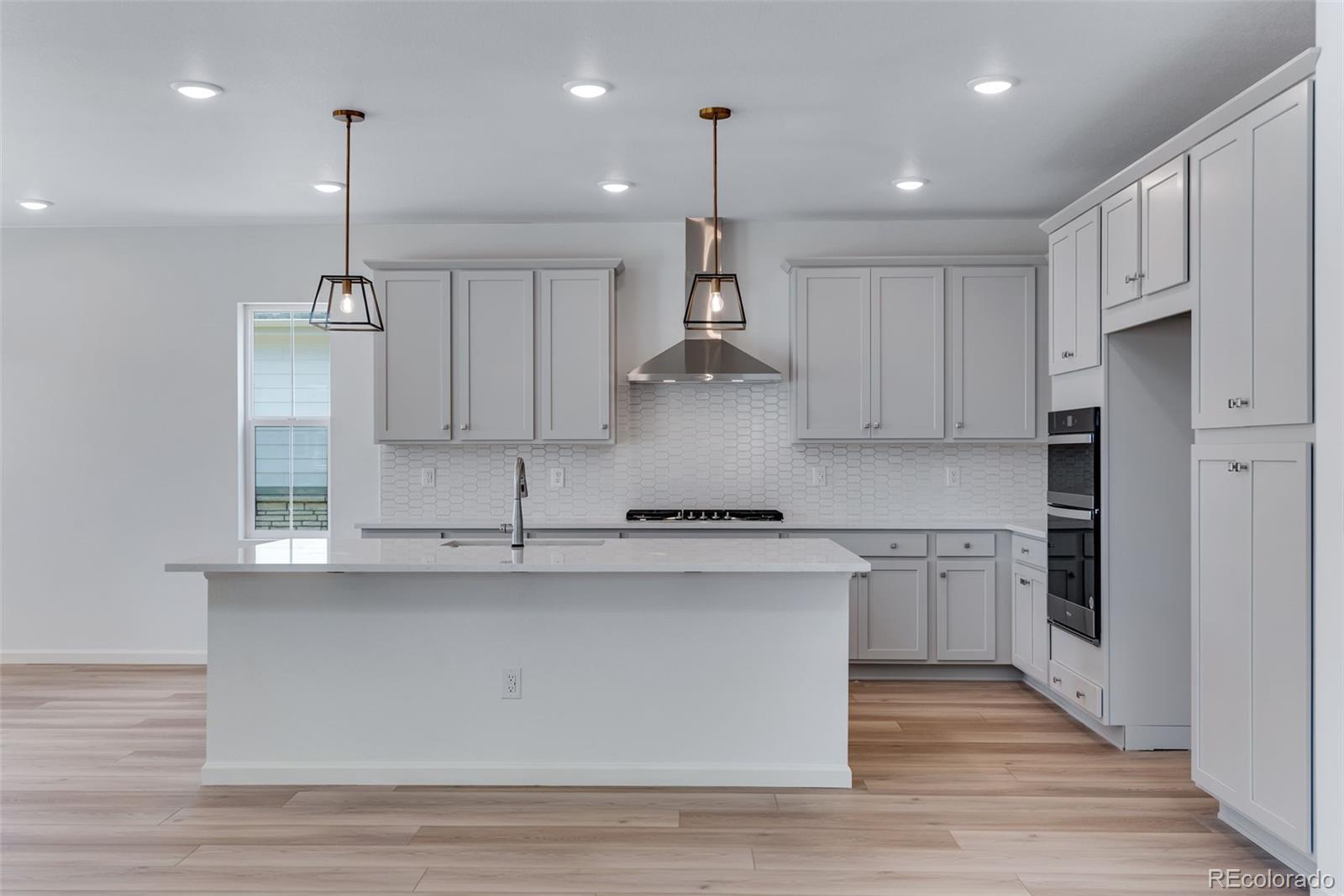 MLS Image #15 for 24583 e 34th avenue,aurora, Colorado