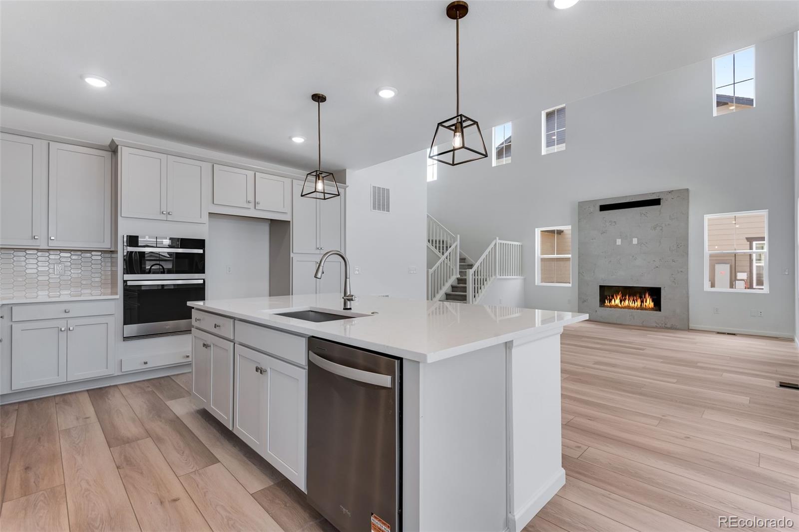 MLS Image #18 for 24583 e 34th avenue,aurora, Colorado