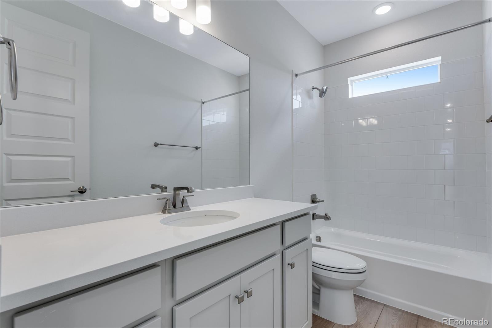 MLS Image #31 for 24583 e 34th avenue,aurora, Colorado