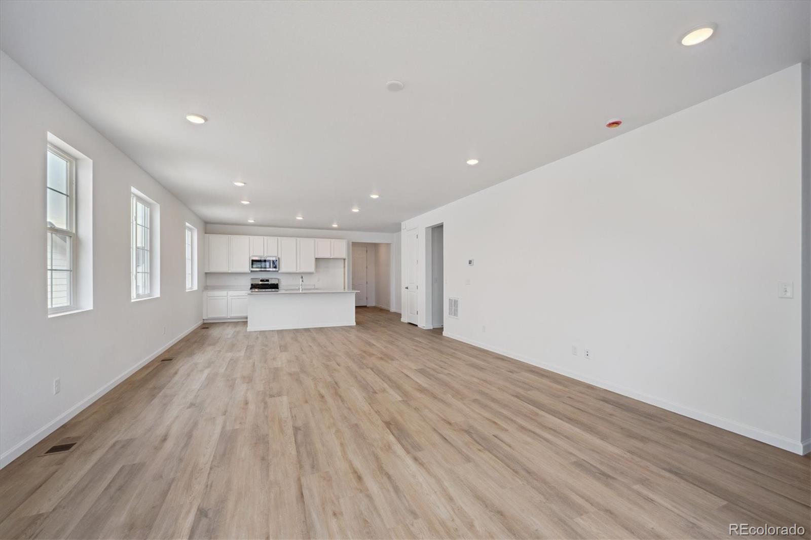 MLS Image #8 for 4373  elkwood court,johnstown, Colorado