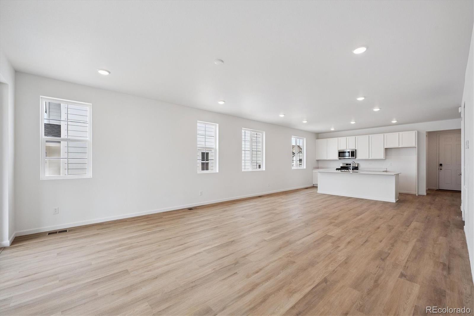 MLS Image #9 for 4373  elkwood court,johnstown, Colorado