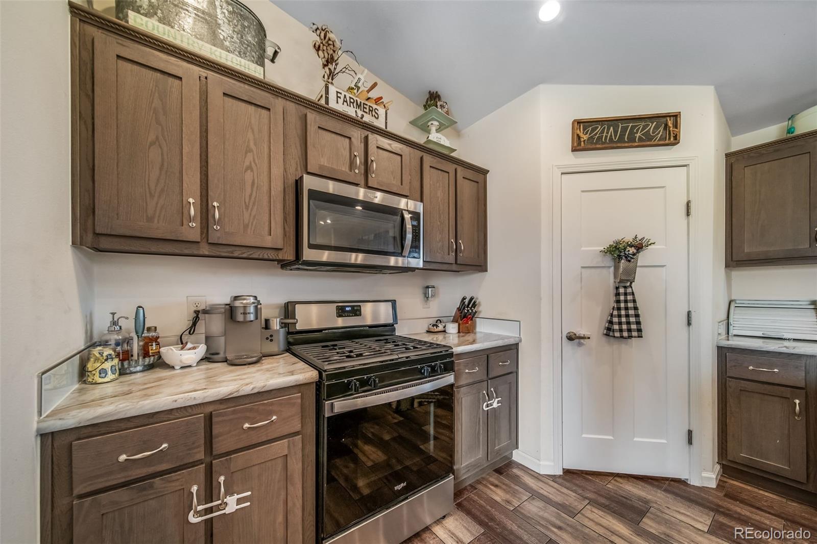 MLS Image #14 for 58347 e harvard place,strasburg, Colorado