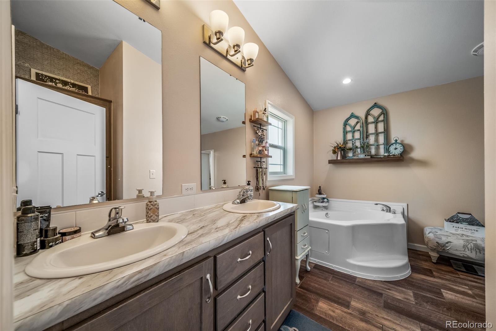 MLS Image #25 for 58347 e harvard place,strasburg, Colorado