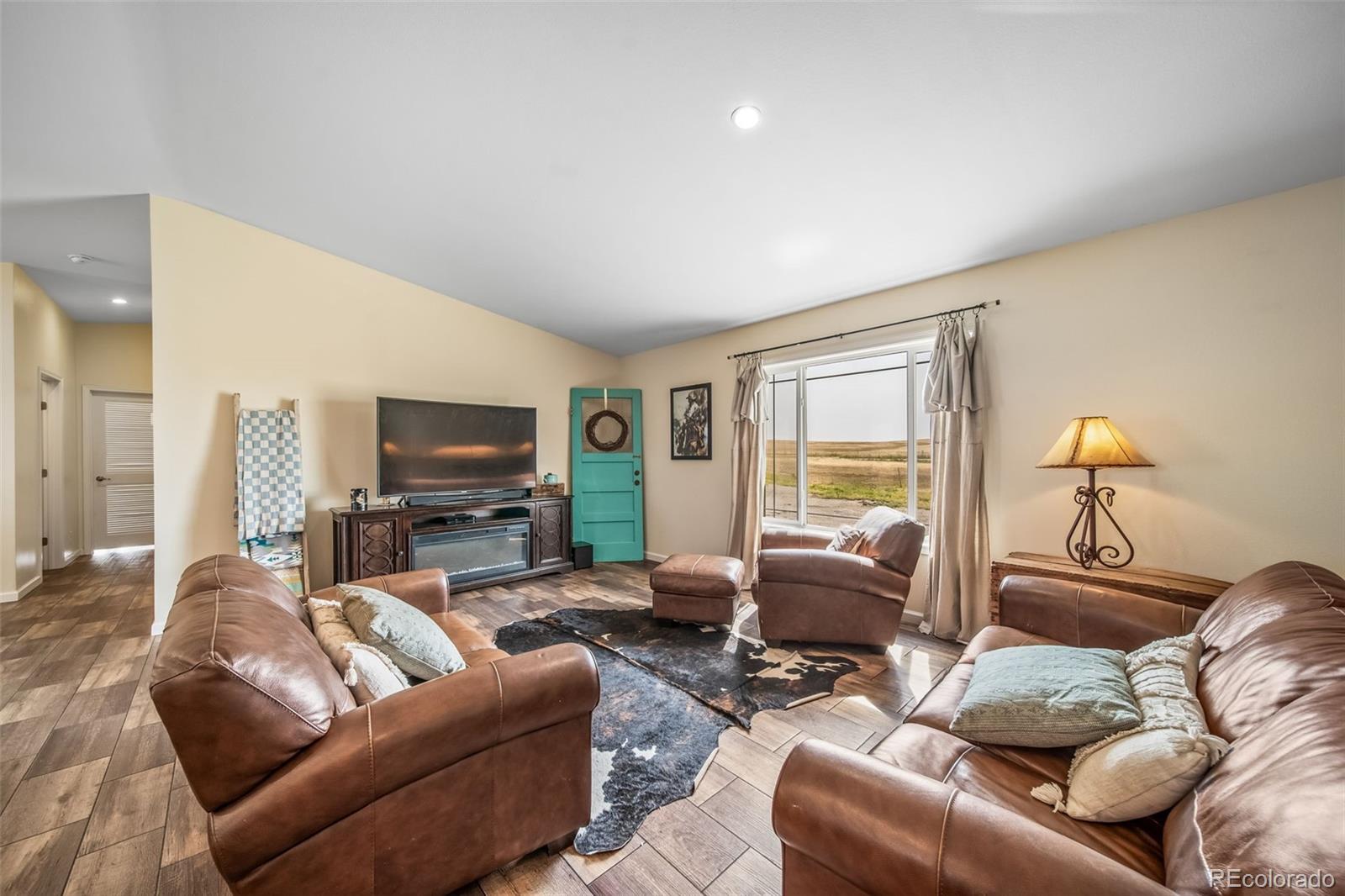 MLS Image #9 for 58347 e harvard place,strasburg, Colorado