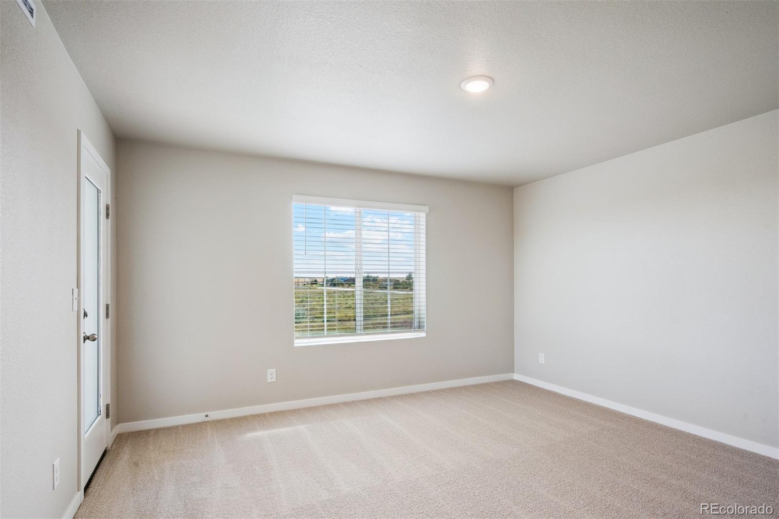 MLS Image #9 for 917  montbello avenue,fort lupton, Colorado