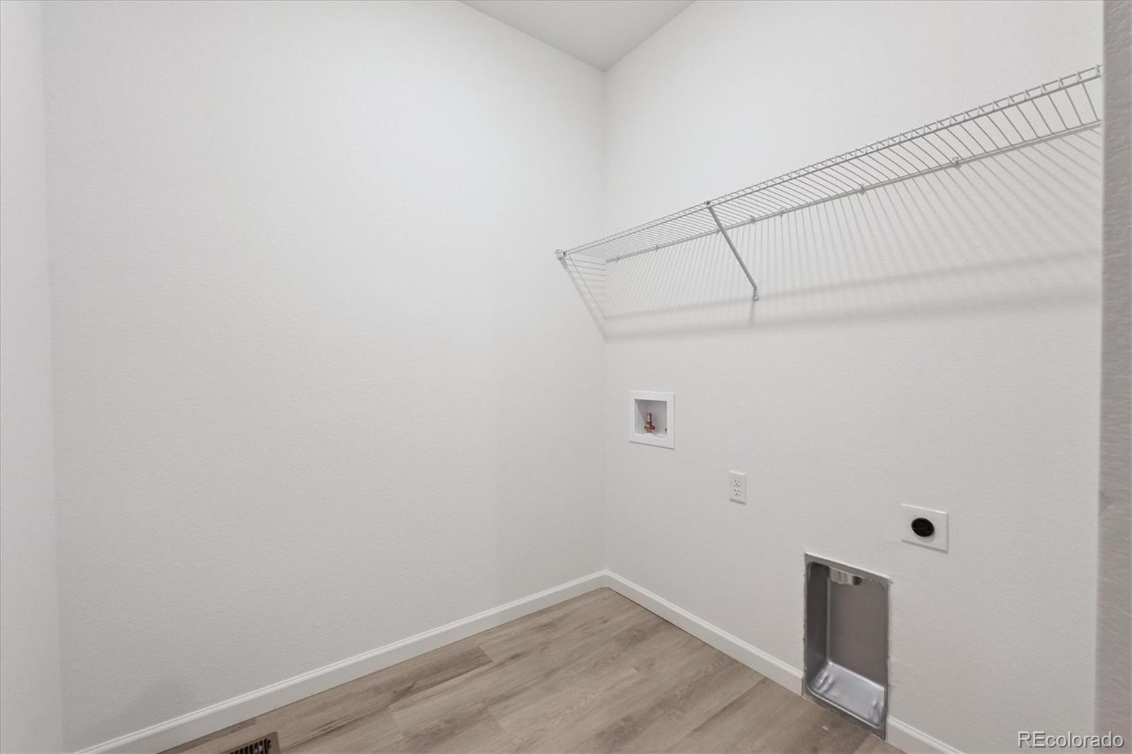 MLS Image #14 for 4385  elkwood court,johnstown, Colorado