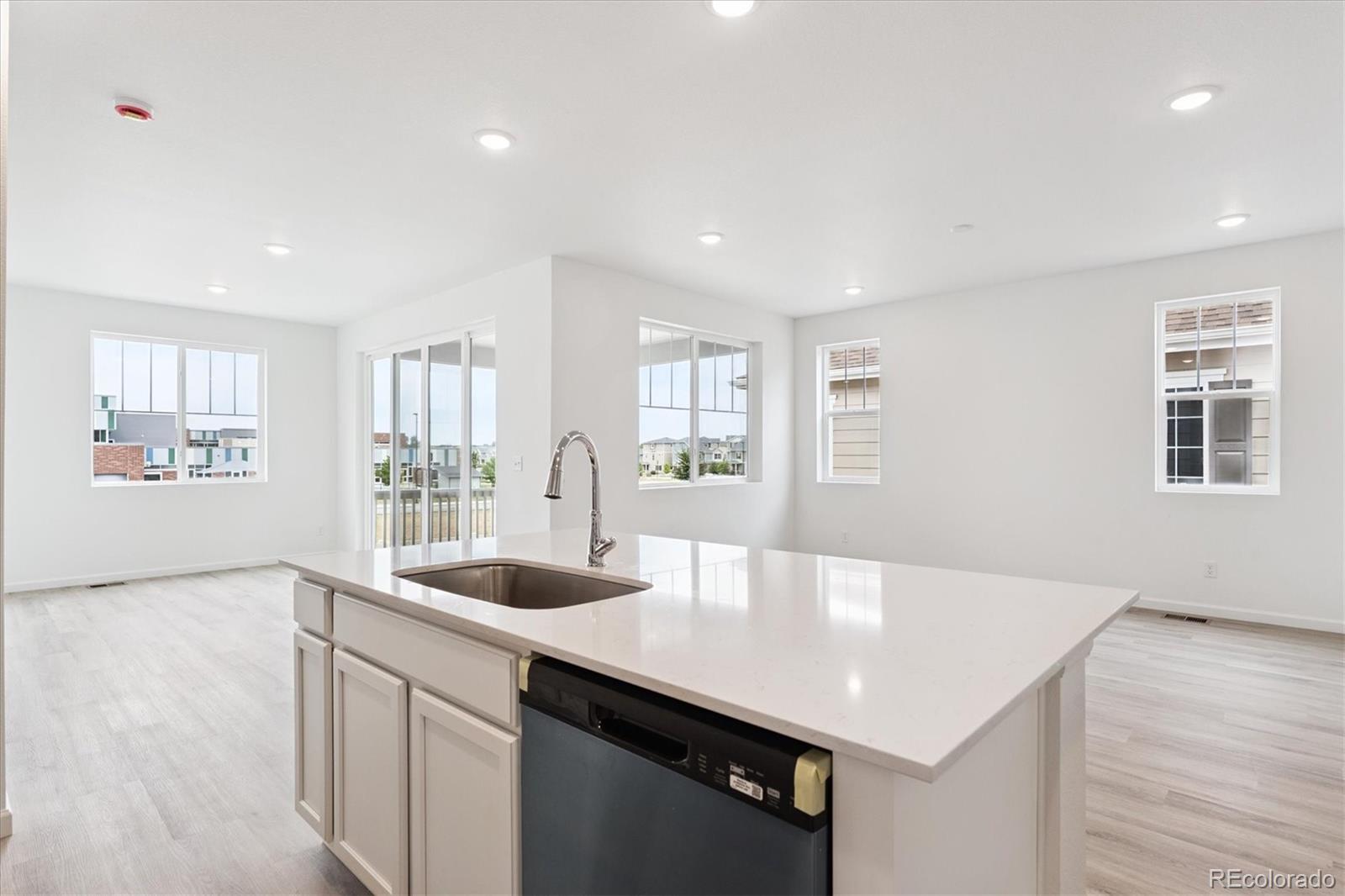 MLS Image #4 for 4385  elkwood court,johnstown, Colorado