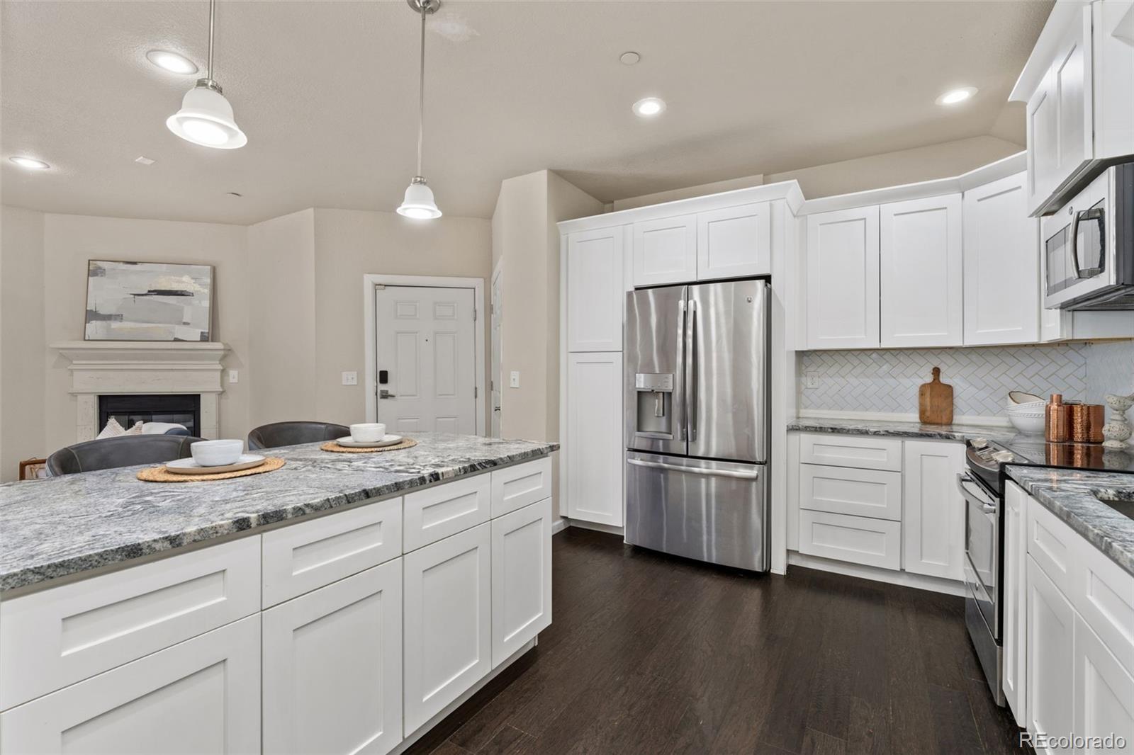 MLS Image #4 for 3852 s dallas street,aurora, Colorado