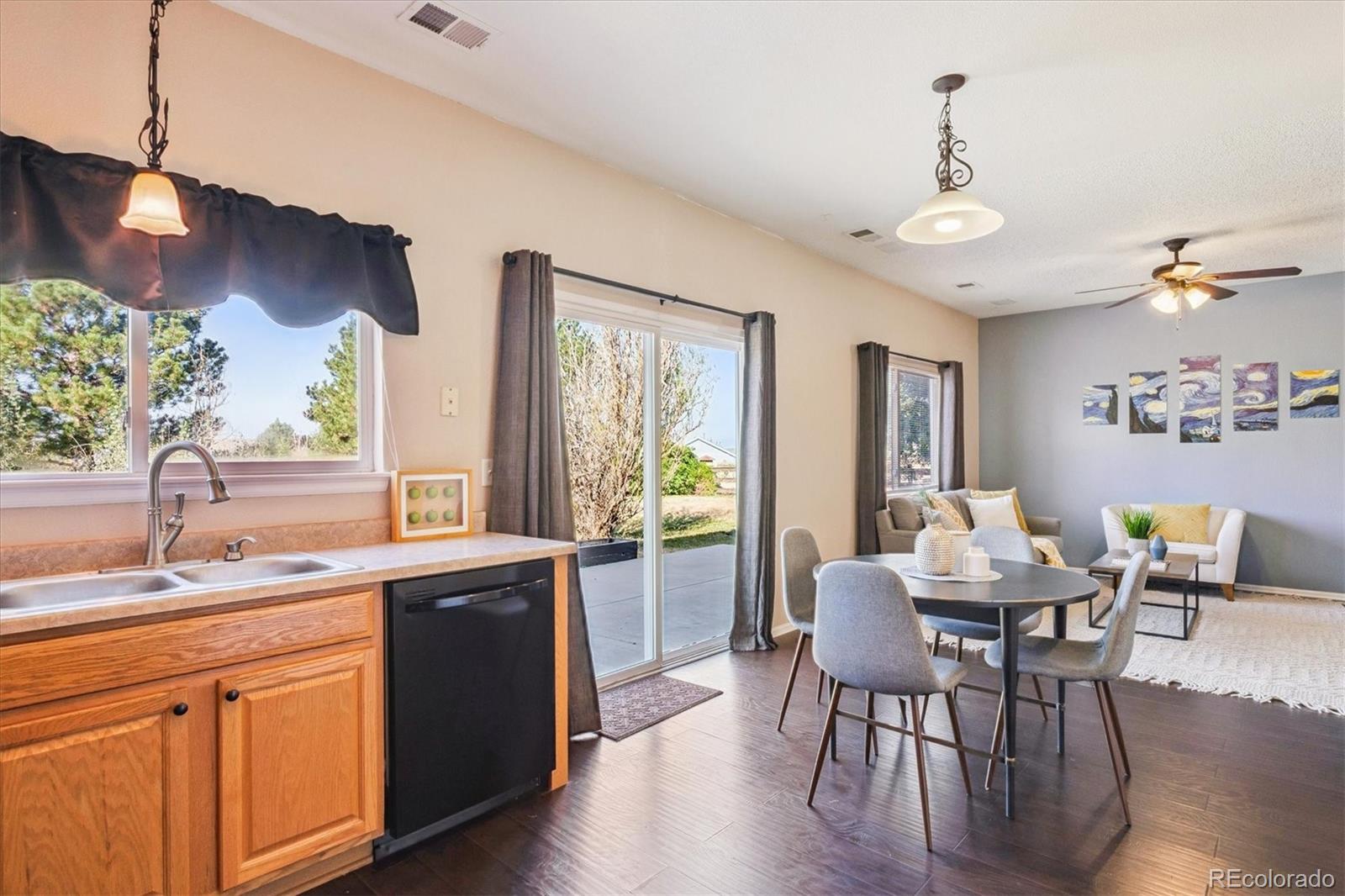 MLS Image #8 for 19342 e 58th place,aurora, Colorado