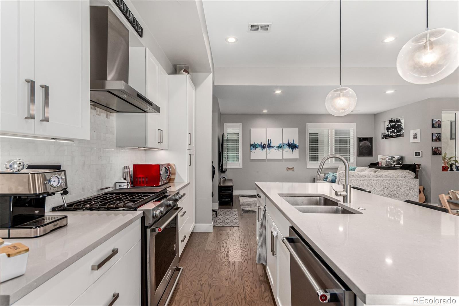 MLS Image #14 for 2920 w 26th avenue,denver, Colorado