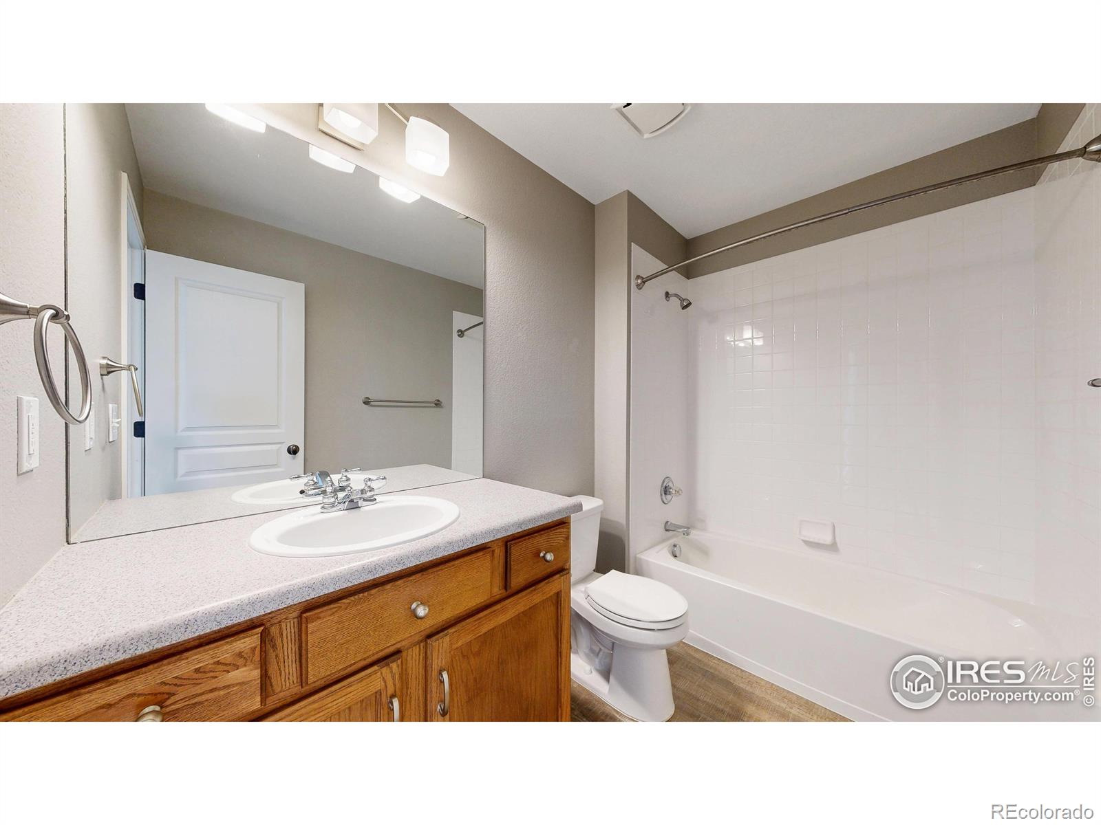 MLS Image #18 for 2620  autumn harvest way,fort collins, Colorado