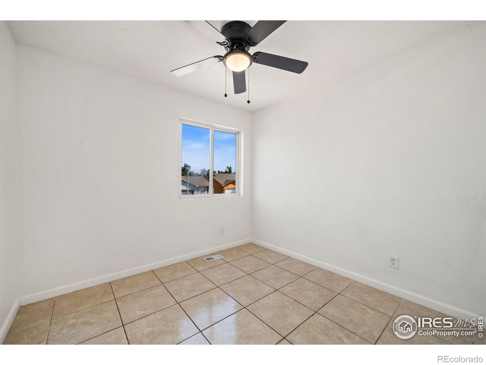 MLS Image #7 for 850 e 20th st rd,greeley, Colorado