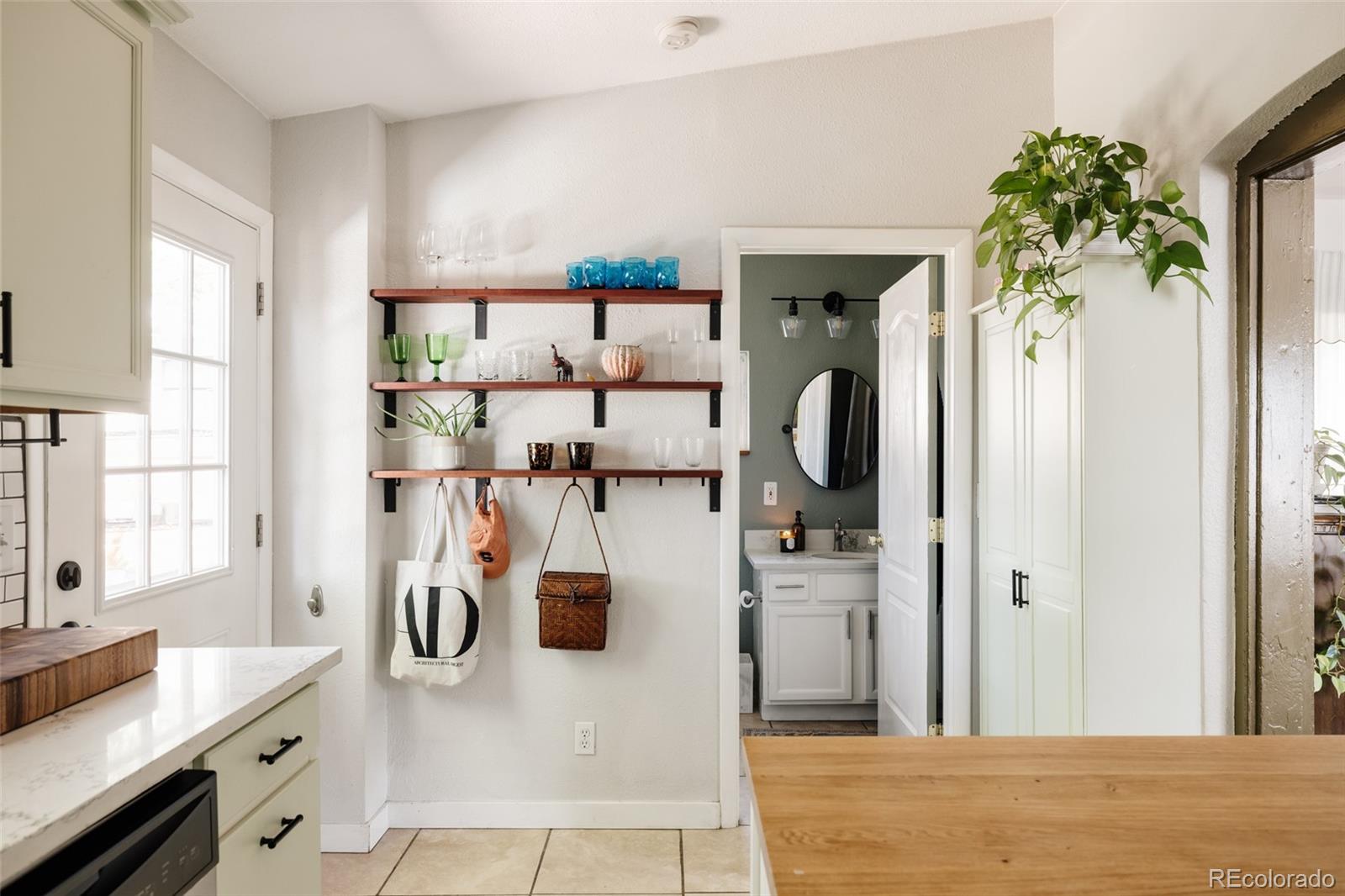 MLS Image #16 for 4437  yates street,denver, Colorado