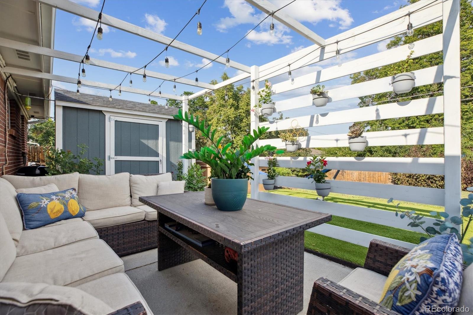 MLS Image #17 for 2562 s quitman street,denver, Colorado