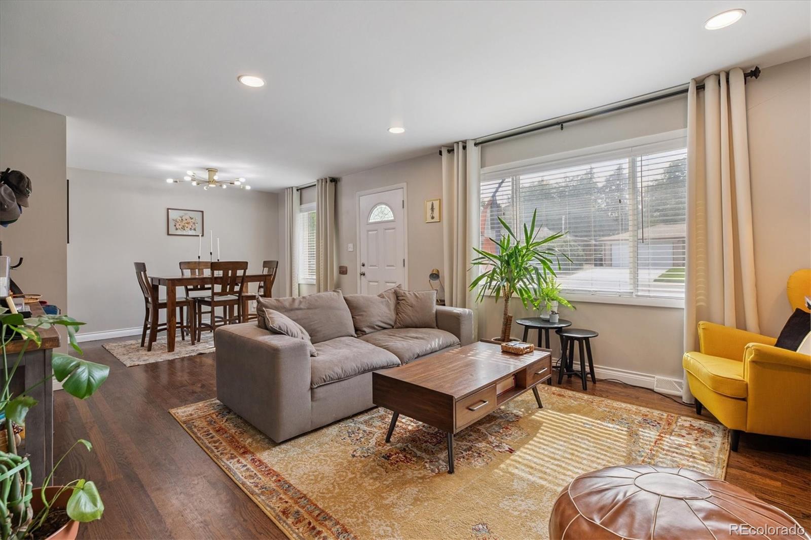 MLS Image #3 for 2562 s quitman street,denver, Colorado