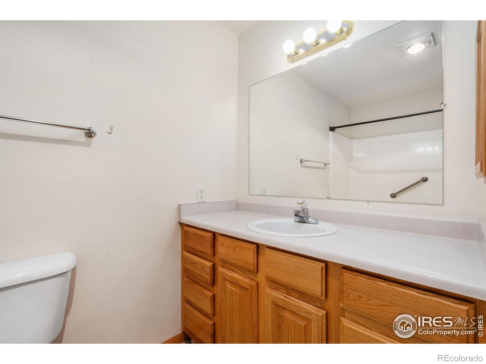 MLS Image #14 for 204  shupe circle,loveland, Colorado