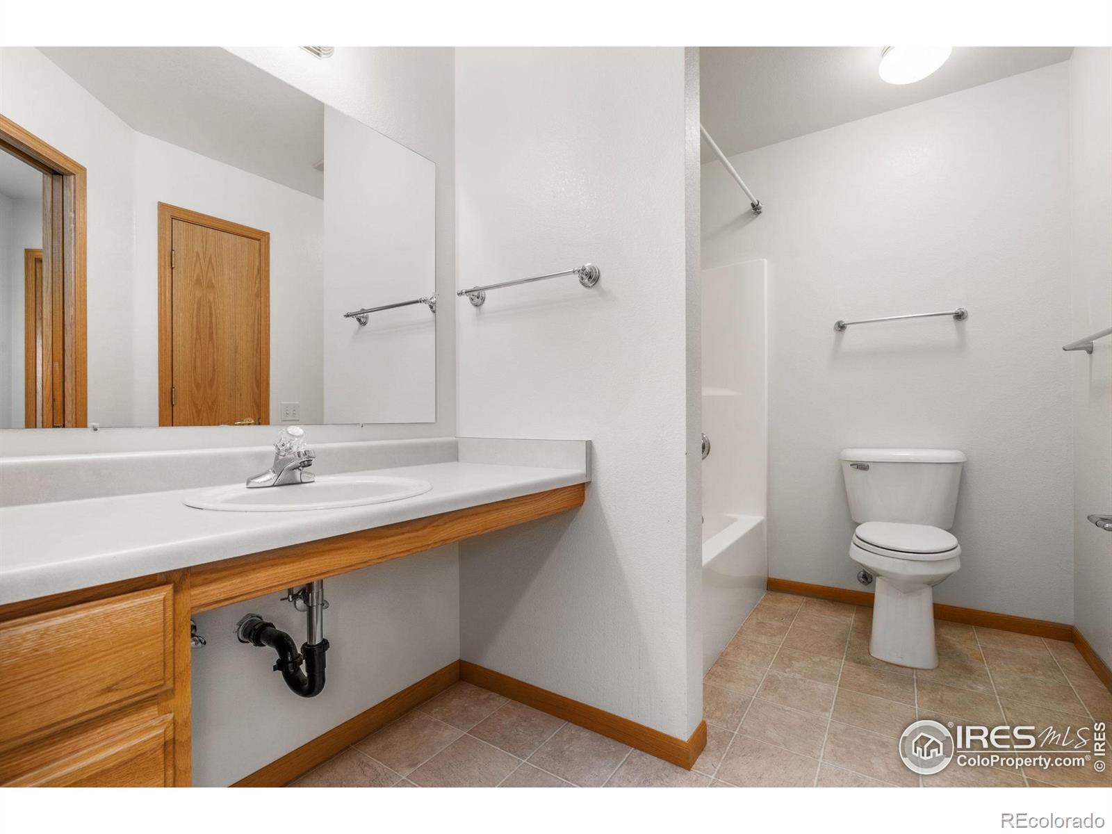 MLS Image #17 for 204  shupe circle,loveland, Colorado