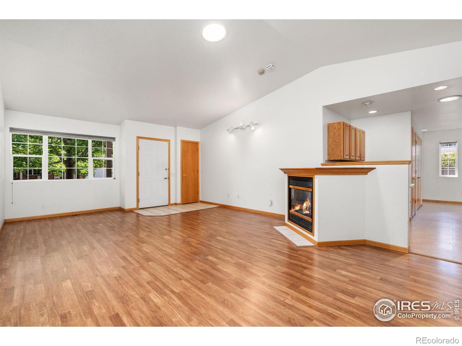 MLS Image #2 for 204  shupe circle,loveland, Colorado