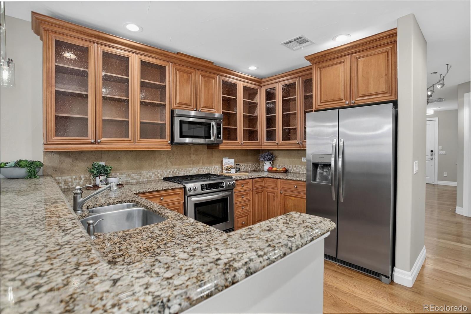 MLS Image #17 for 150 s madison street,denver, Colorado