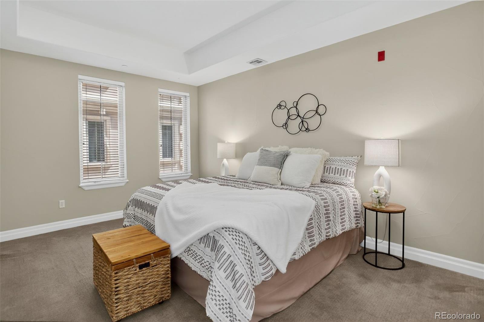MLS Image #4 for 150 s madison street,denver, Colorado