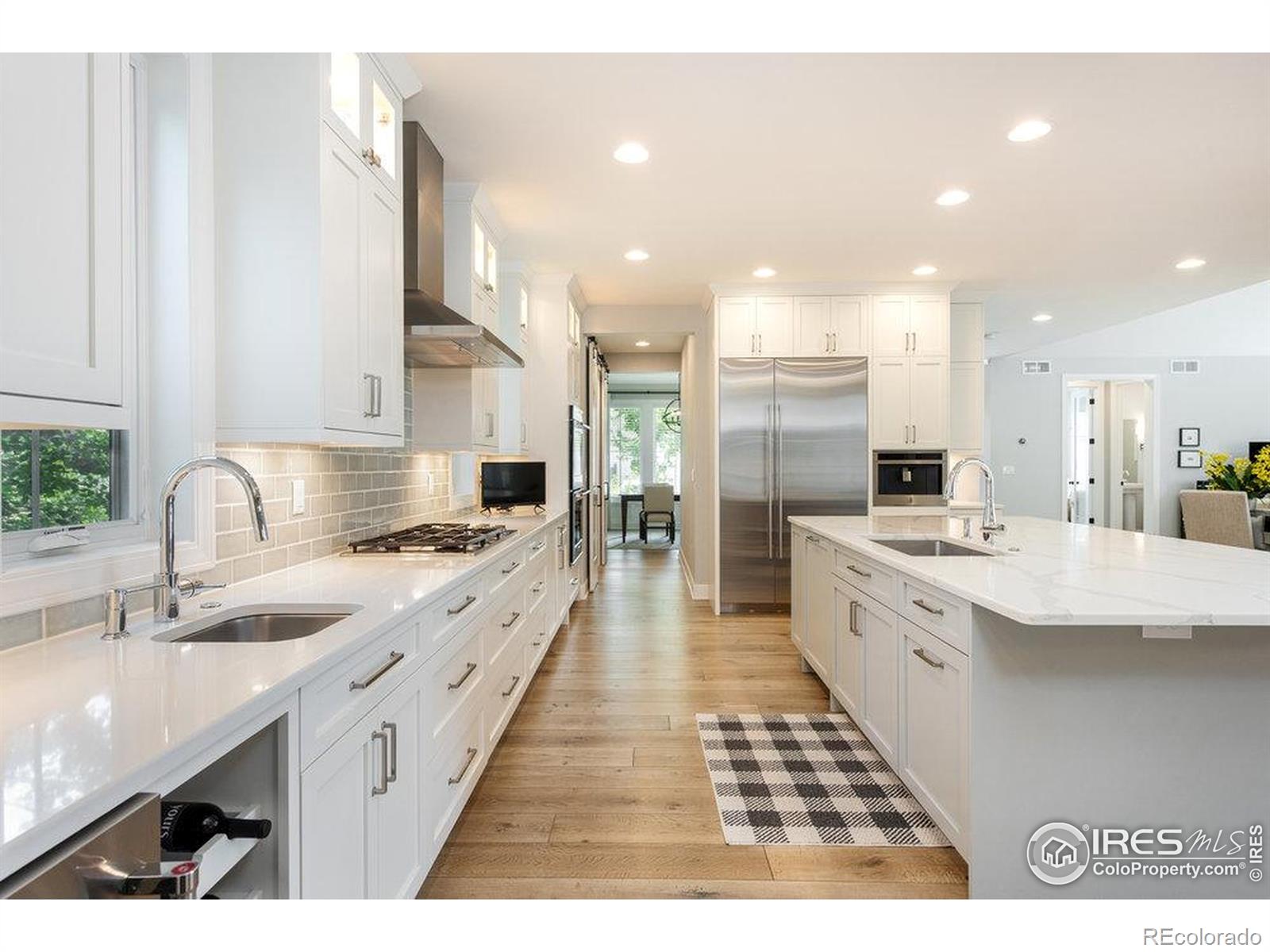 MLS Image #12 for 917  neon forest circle,longmont, Colorado