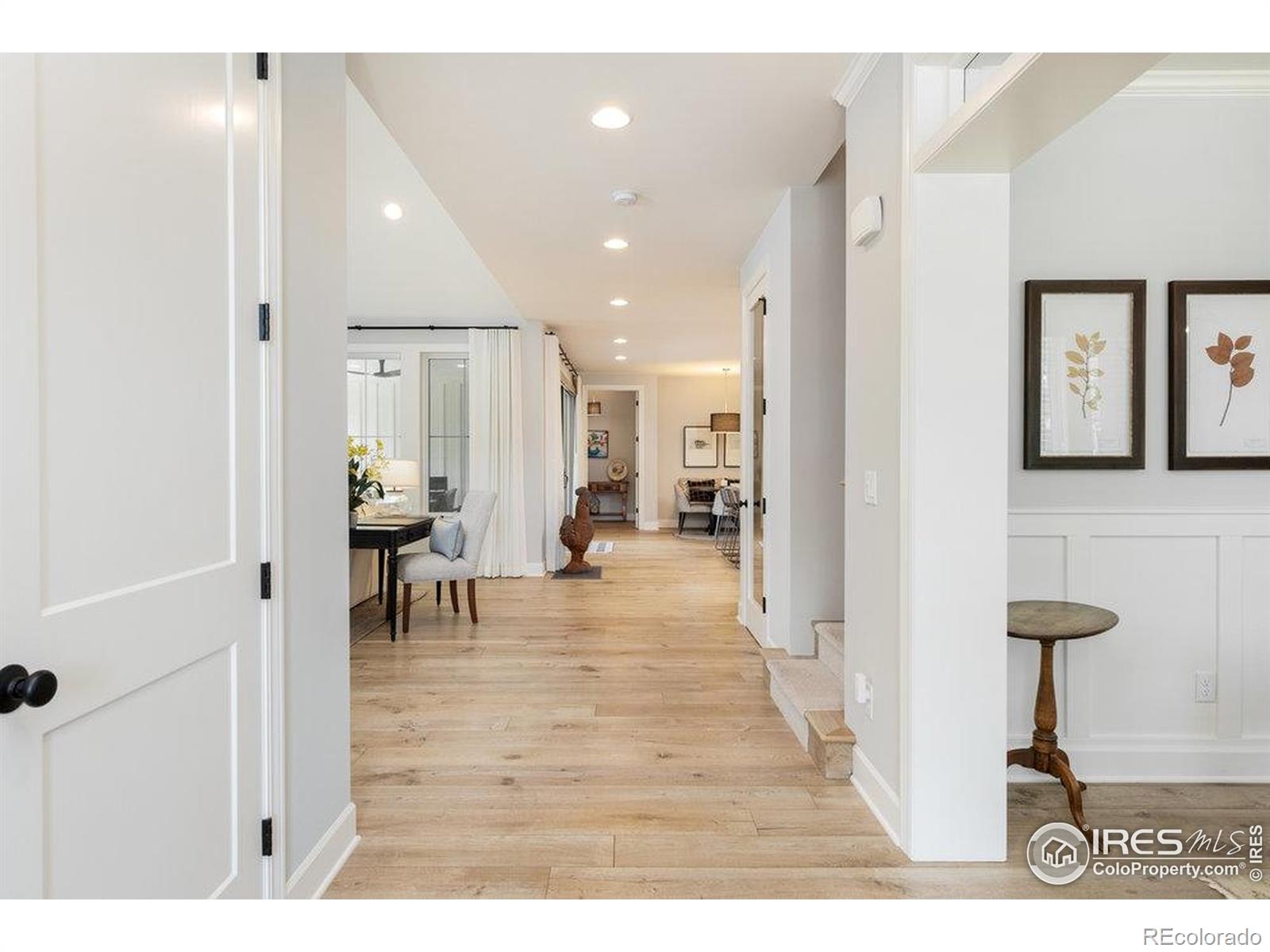 MLS Image #3 for 917  neon forest circle,longmont, Colorado