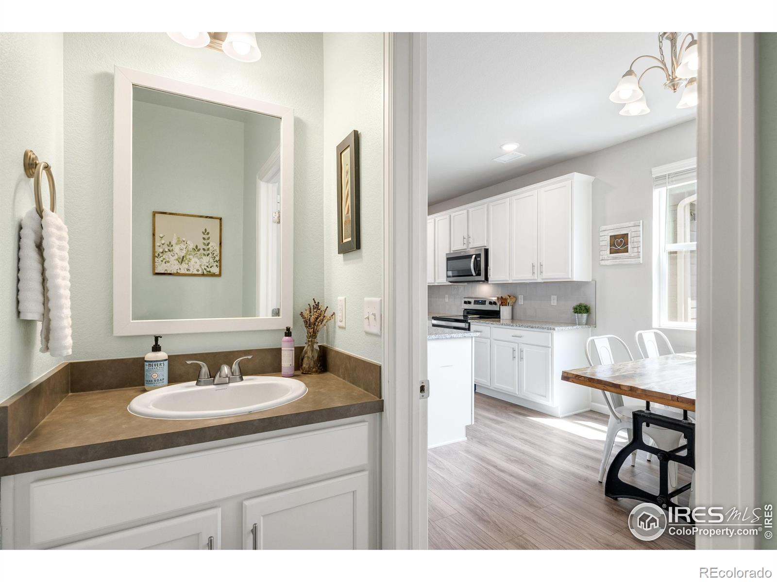 MLS Image #10 for 2627  tall grass trail,berthoud, Colorado