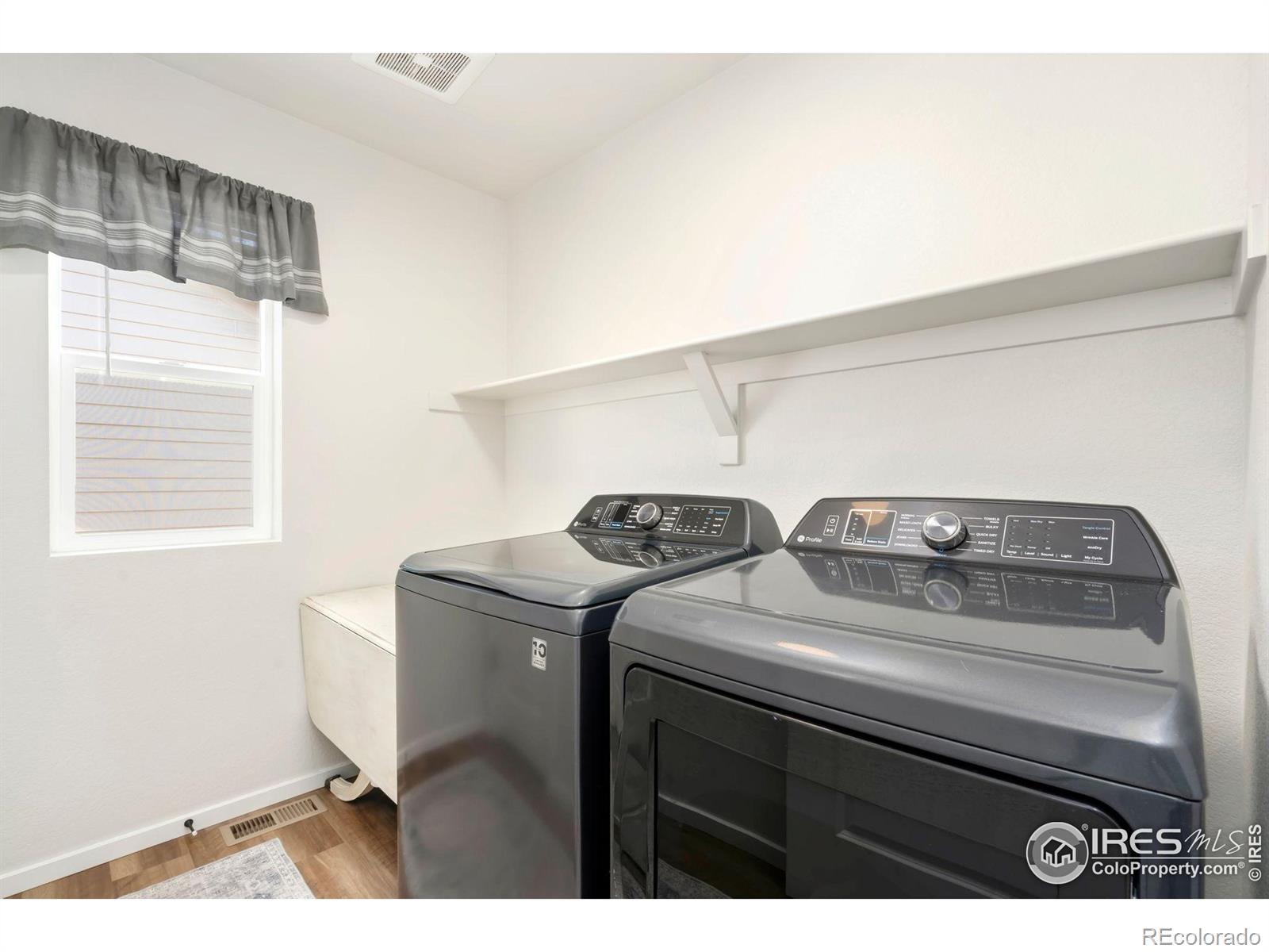 MLS Image #33 for 2932  biplane street,fort collins, Colorado