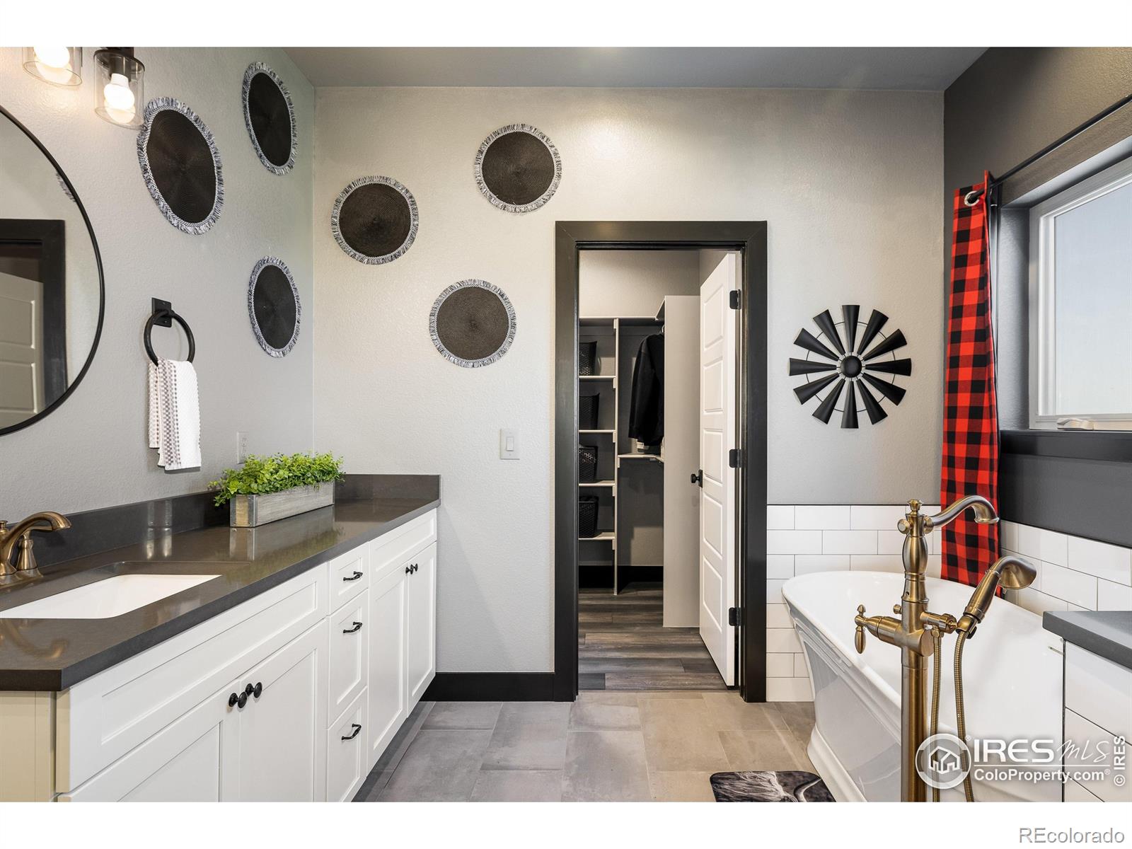 MLS Image #16 for 16486  stoneleigh road,platteville, Colorado