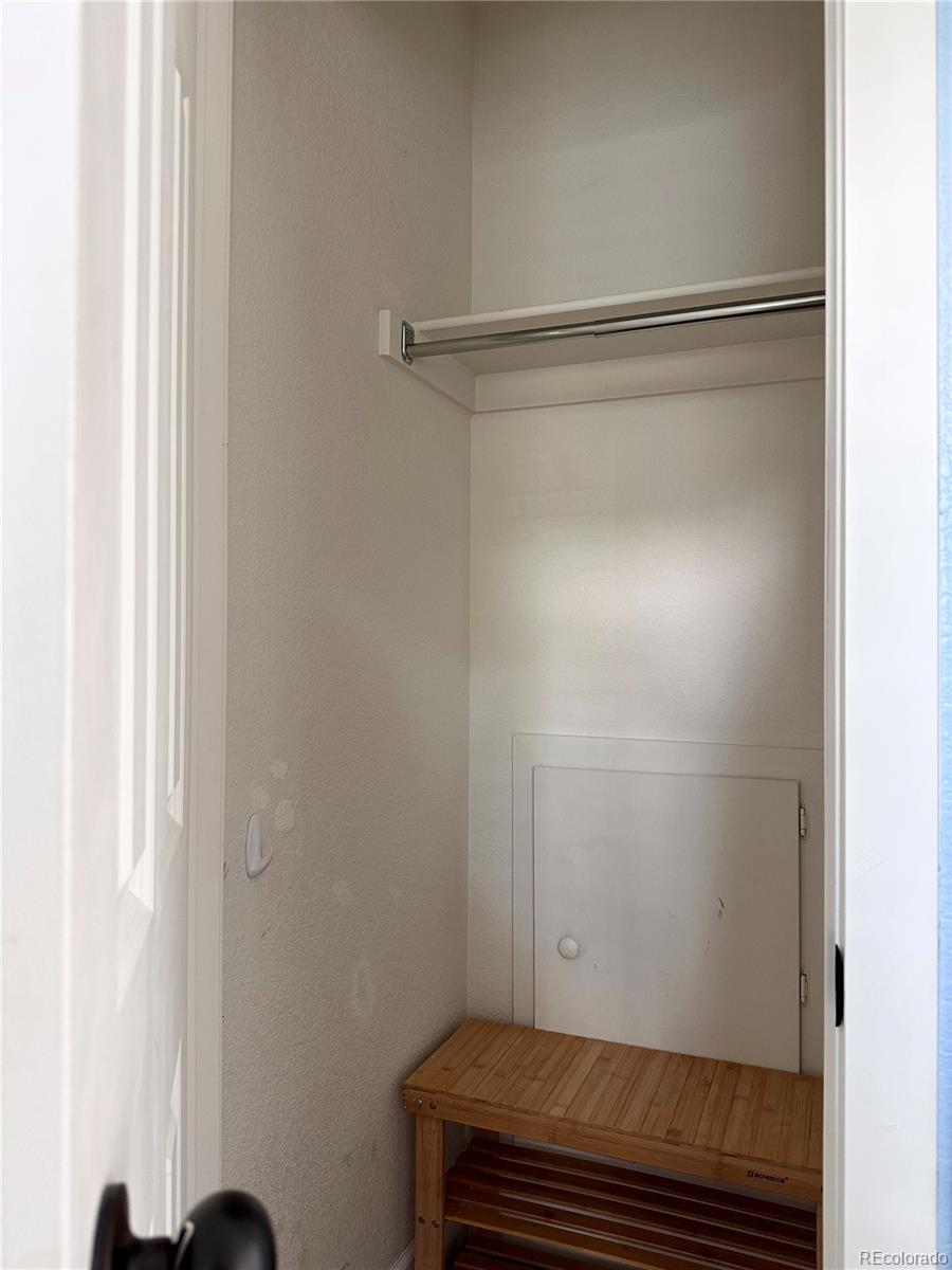 MLS Image #14 for 19195 e 55th avenue,denver, Colorado