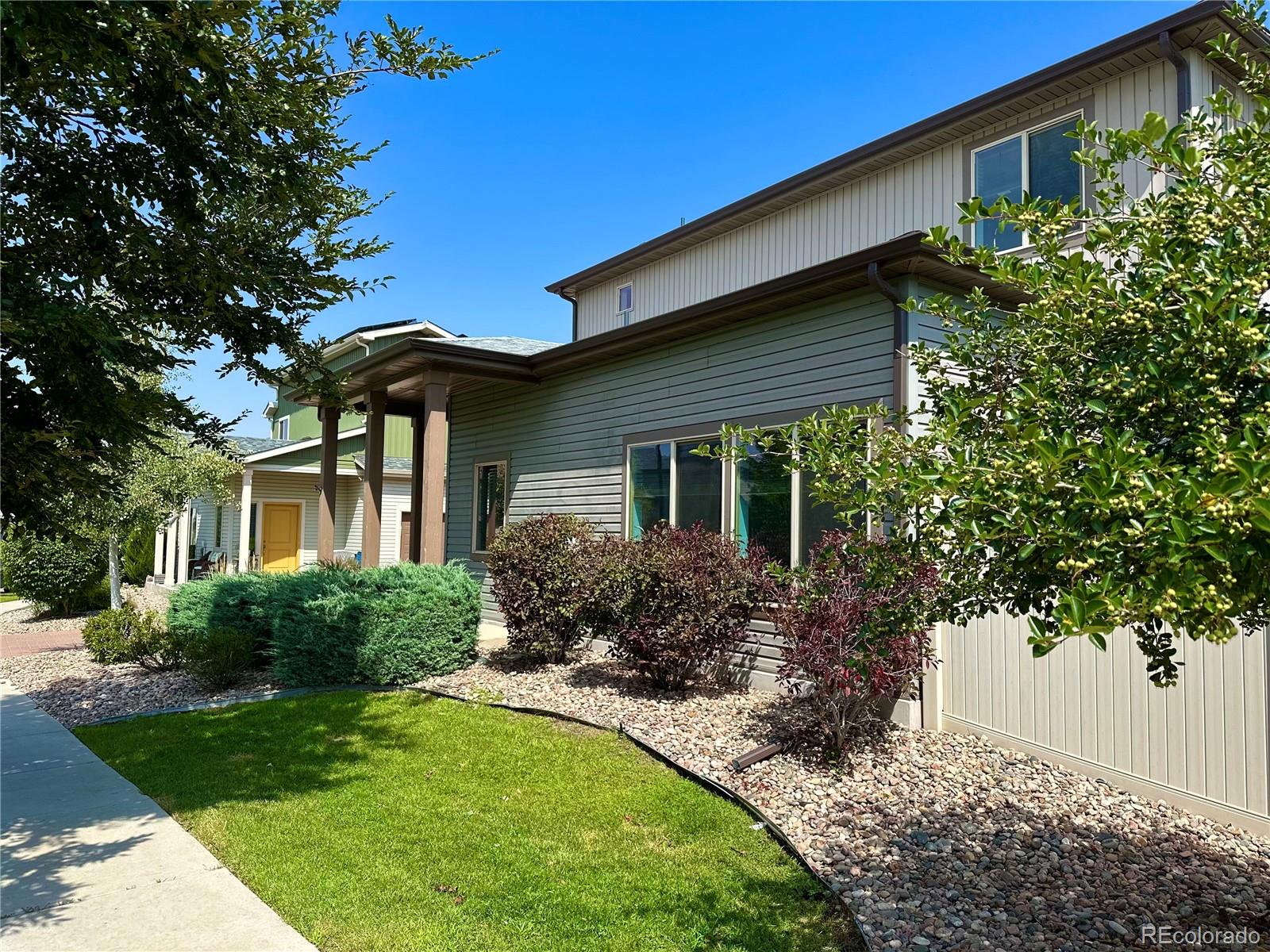 MLS Image #9 for 19195 e 55th avenue,denver, Colorado