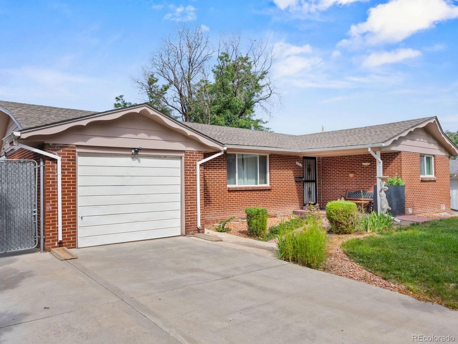 MLS Image #2 for 403  emporia street,aurora, Colorado