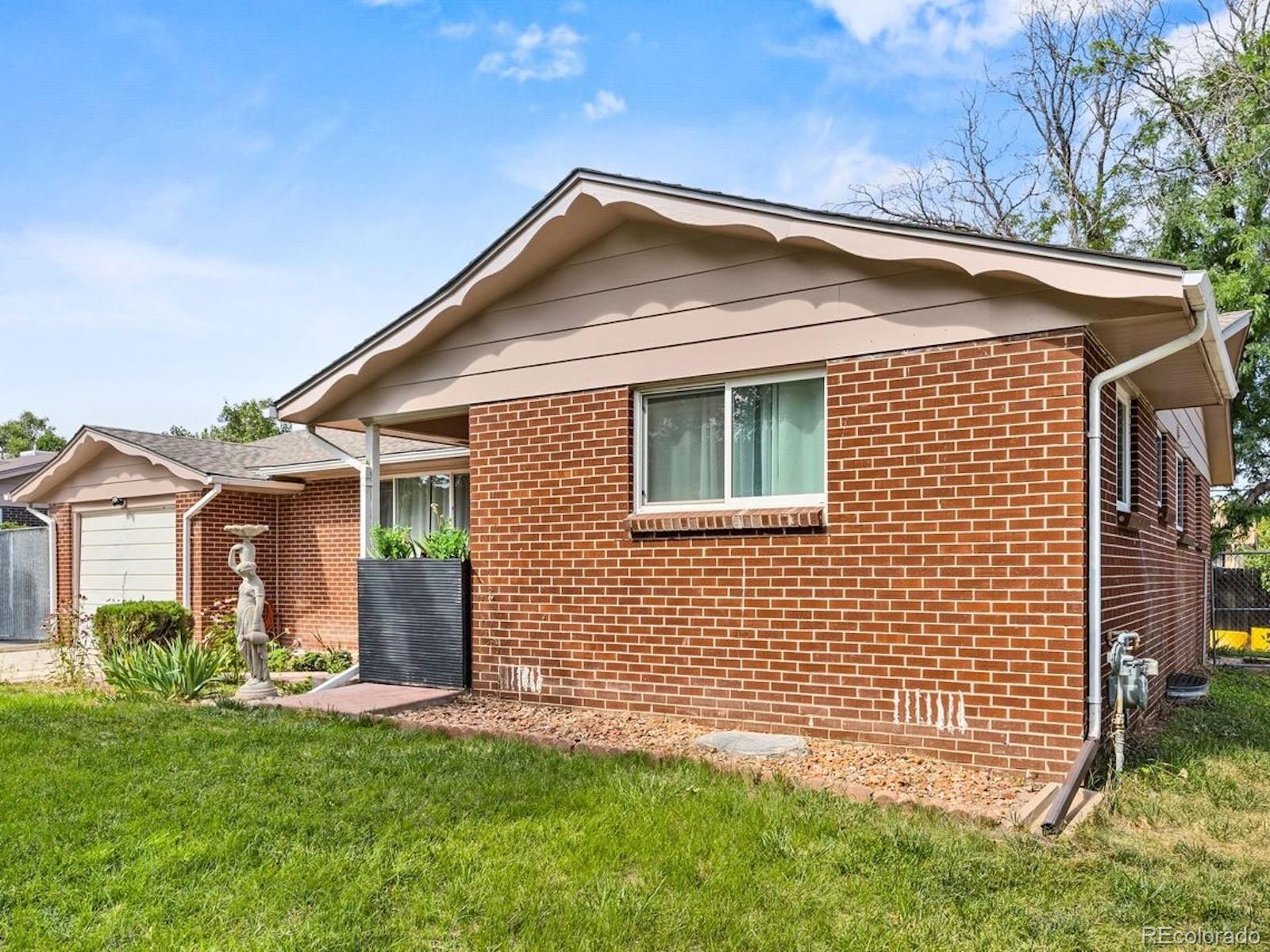 MLS Image #3 for 403  emporia street,aurora, Colorado