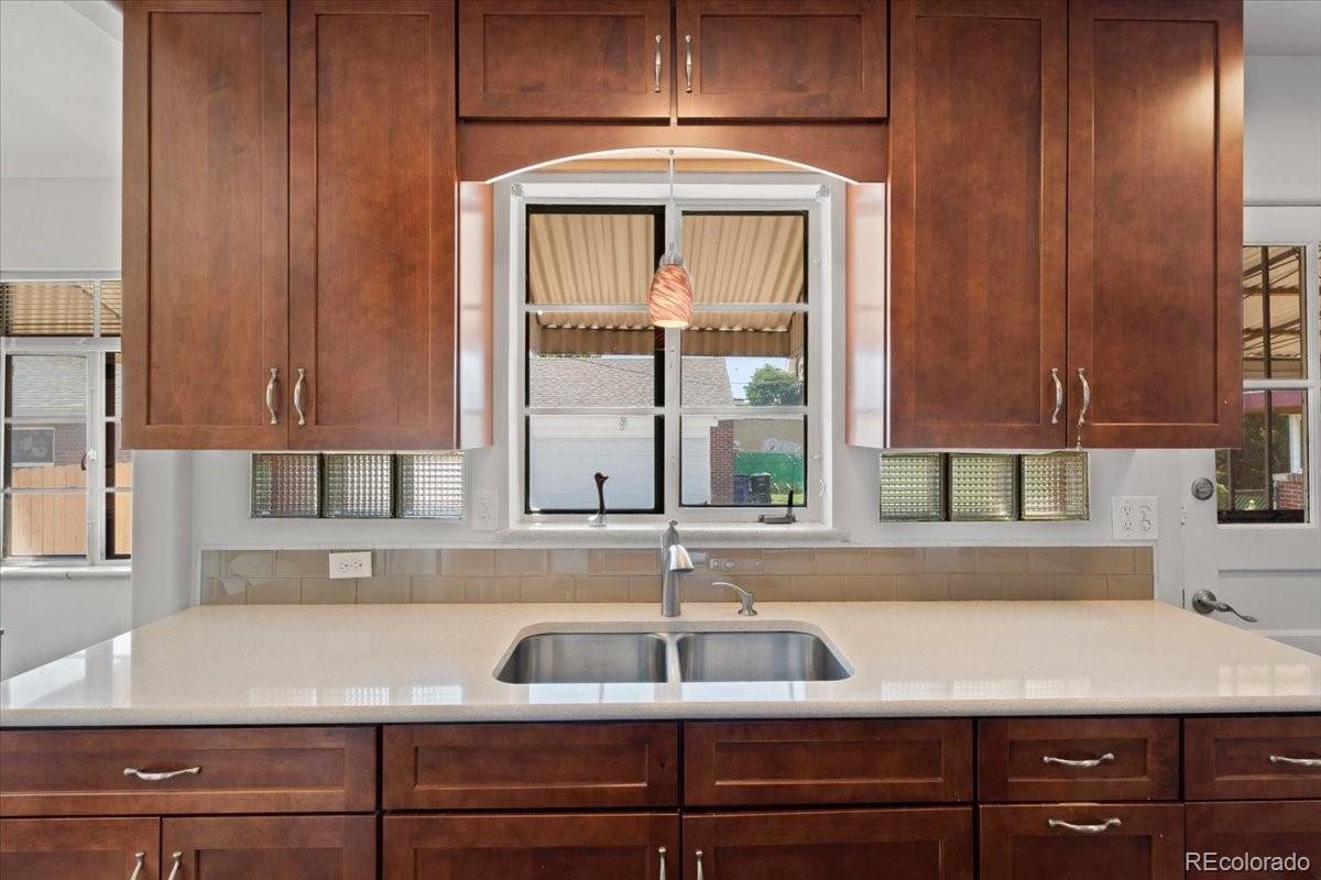 MLS Image #13 for 1309  vrain street,denver, Colorado