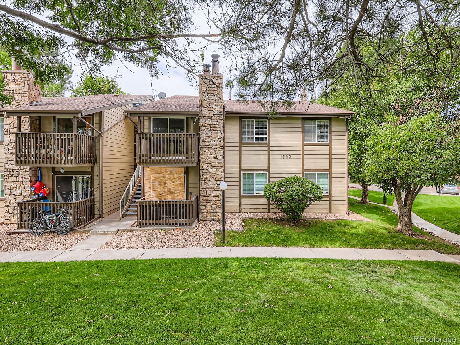 MLS Image #2 for 1792 s pitkin circle,aurora, Colorado