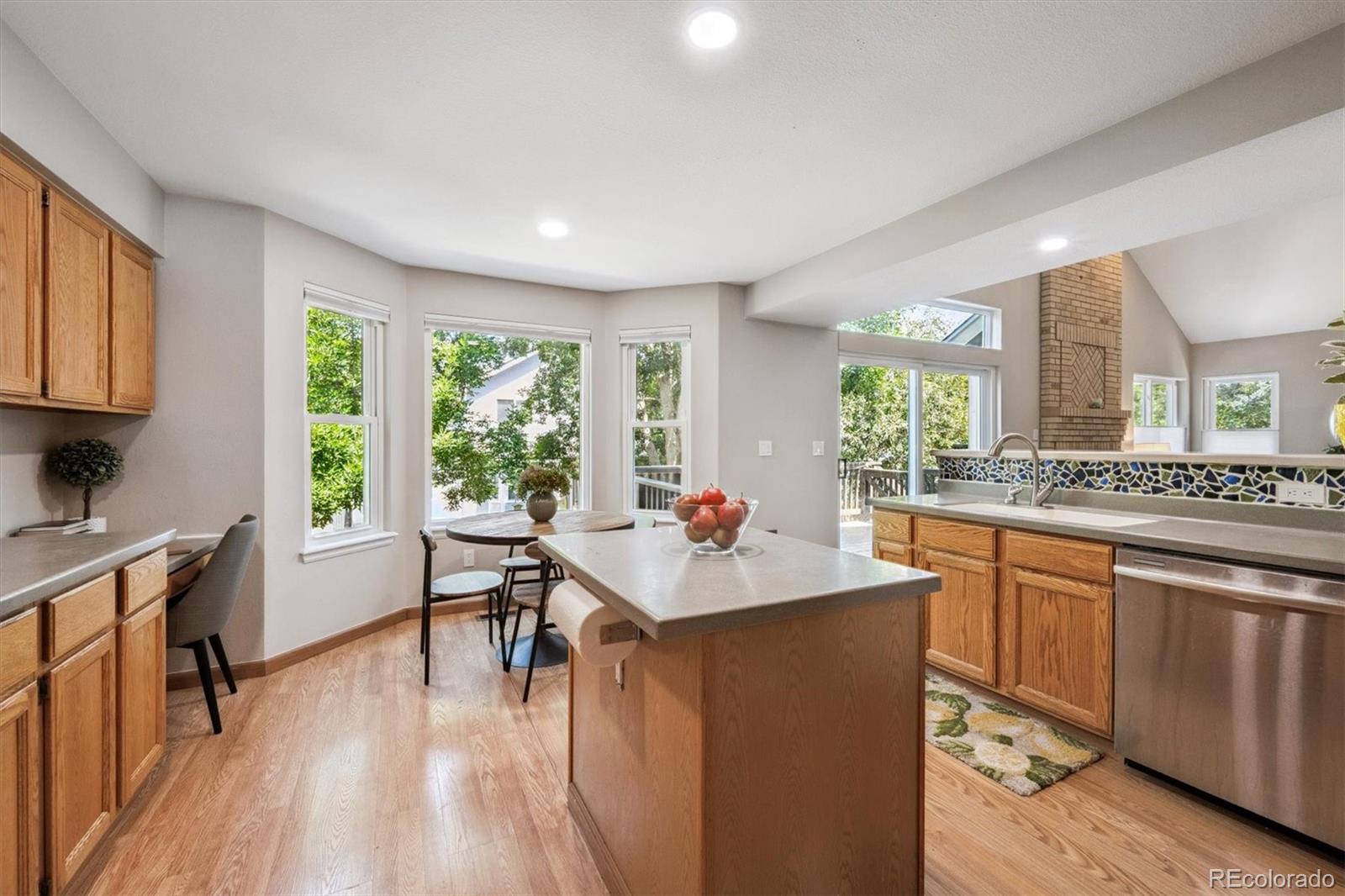 MLS Image #13 for 6715 w 97th circle,westminster, Colorado