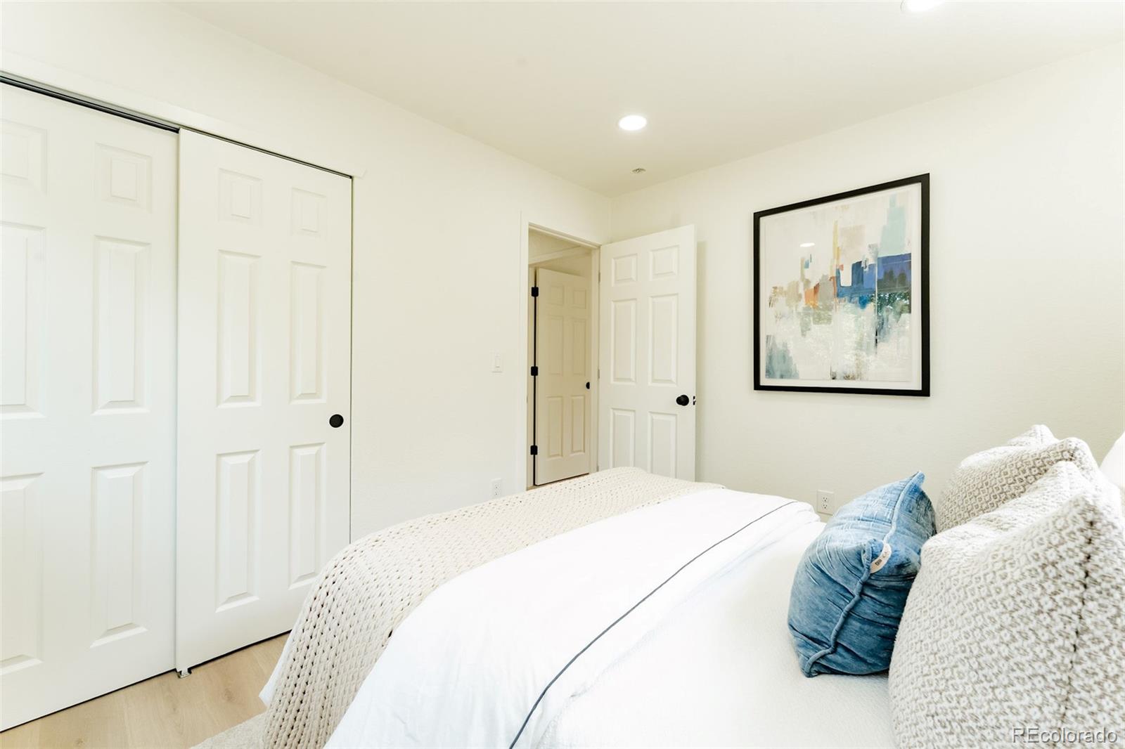 MLS Image #19 for 3423 s hudson way,denver, Colorado