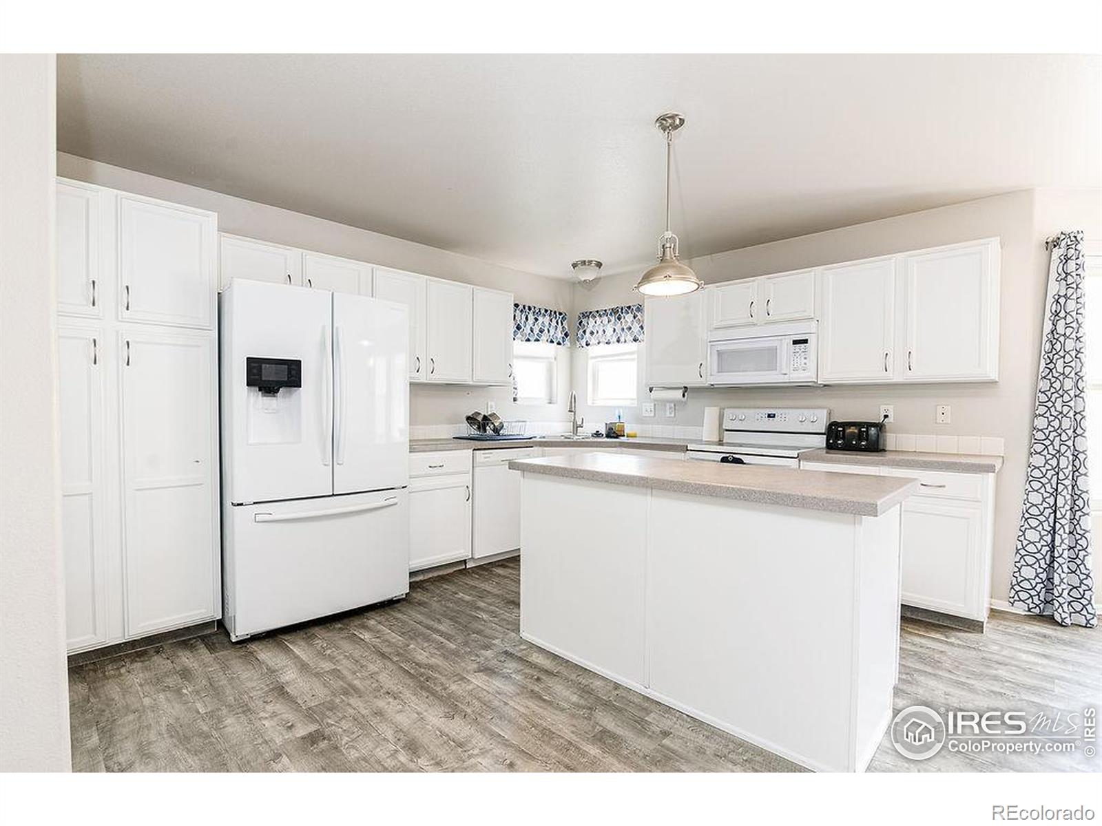 MLS Image #6 for 3218  grenache street,evans, Colorado