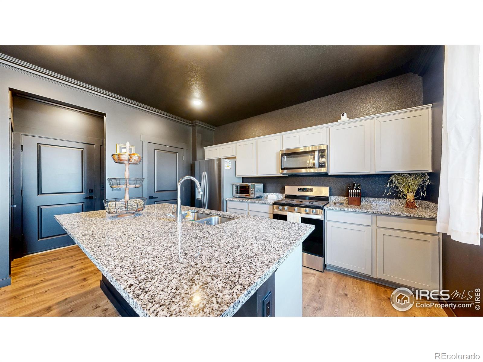 MLS Image #11 for 2647  osprey way,johnstown, Colorado