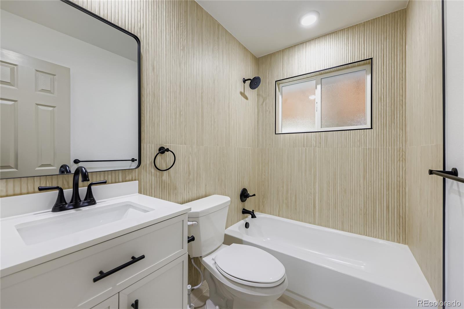 MLS Image #21 for 2531 s perry street,denver, Colorado