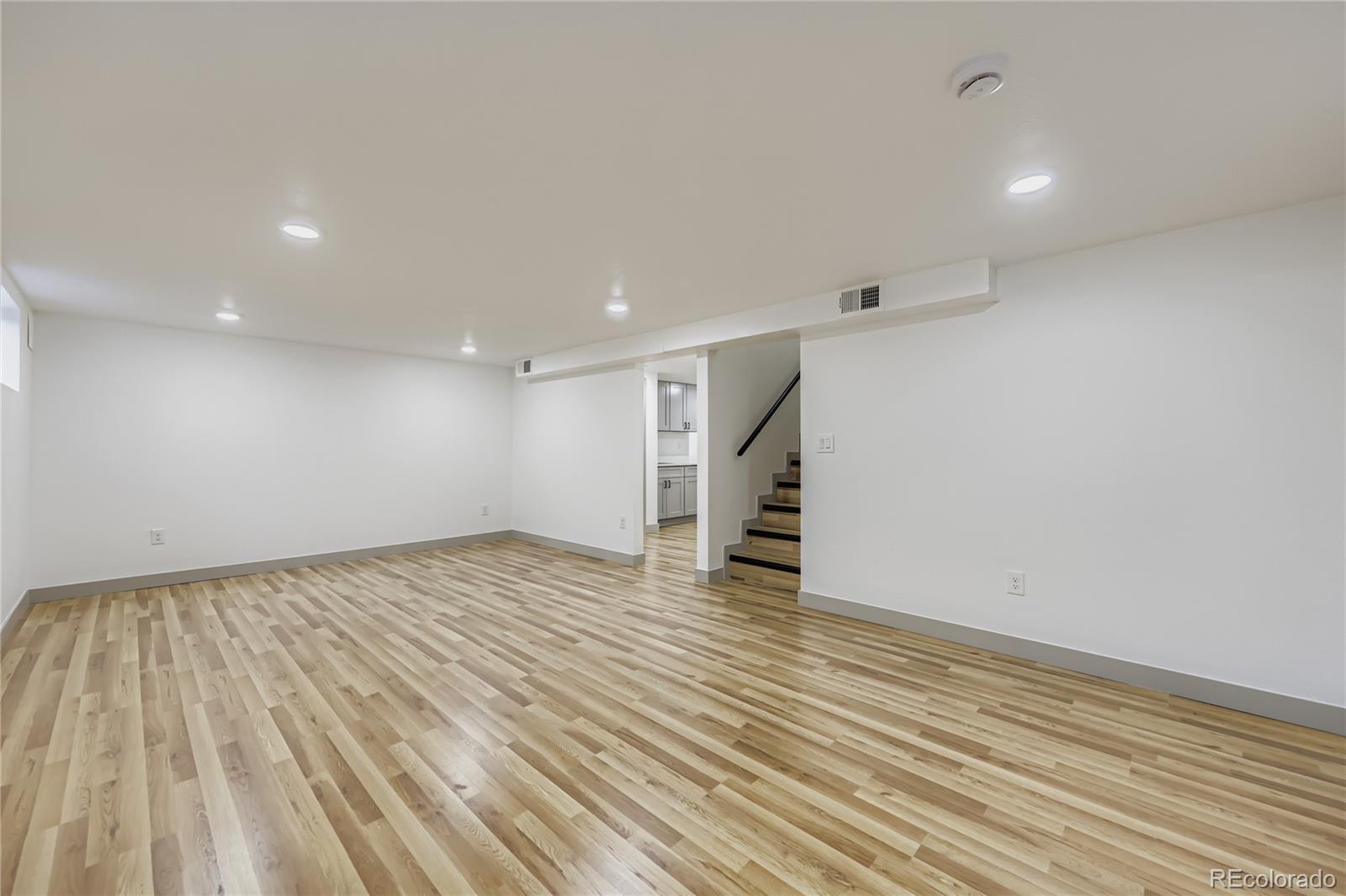 MLS Image #22 for 2531 s perry street,denver, Colorado