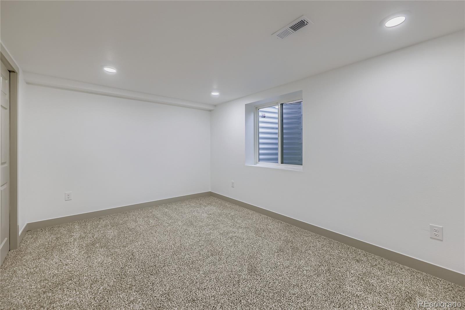 MLS Image #26 for 2531 s perry street,denver, Colorado