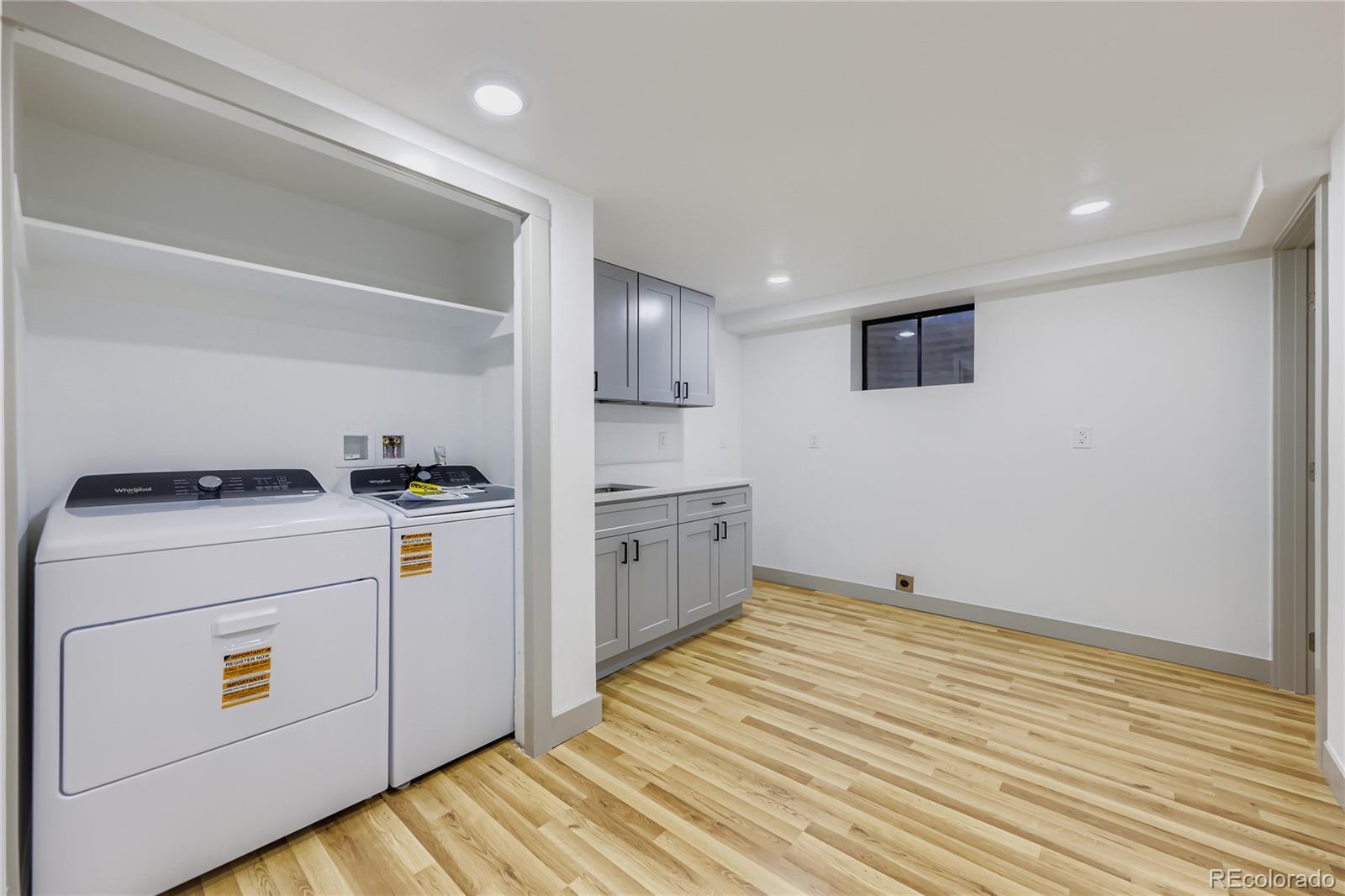 MLS Image #30 for 2531 s perry street,denver, Colorado