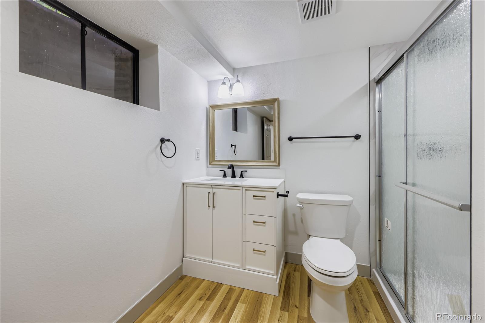 MLS Image #32 for 2531 s perry street,denver, Colorado
