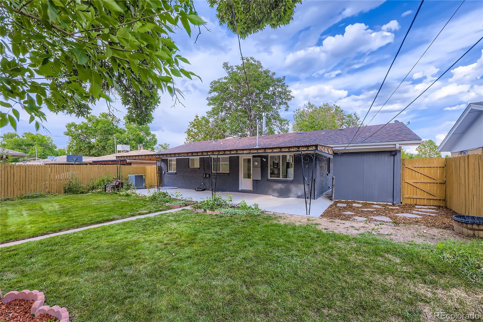 MLS Image #37 for 2531 s perry street,denver, Colorado