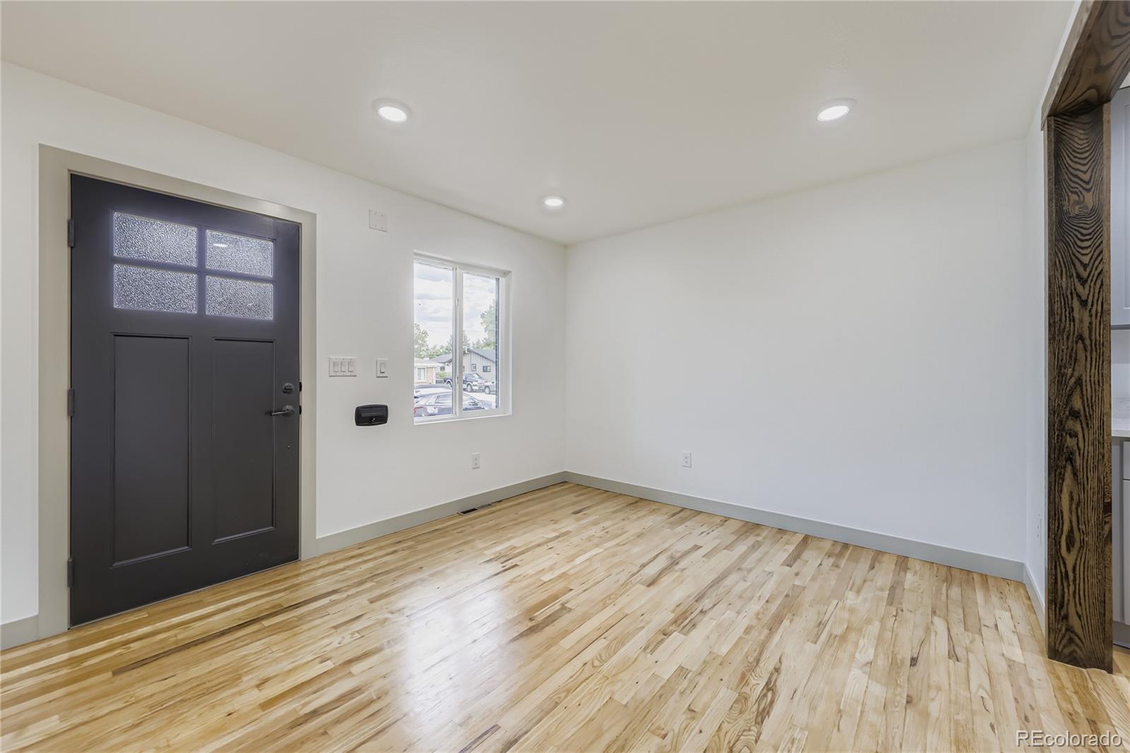 MLS Image #4 for 2531 s perry street,denver, Colorado